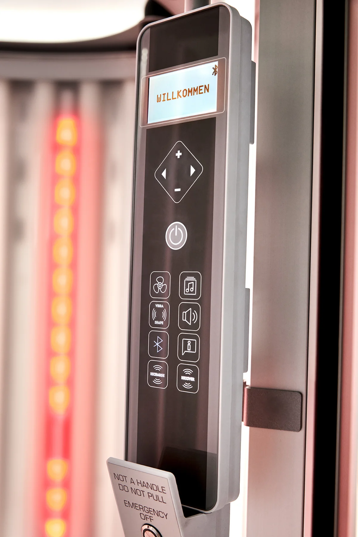 RedWave Plus Booth thumbnail 4